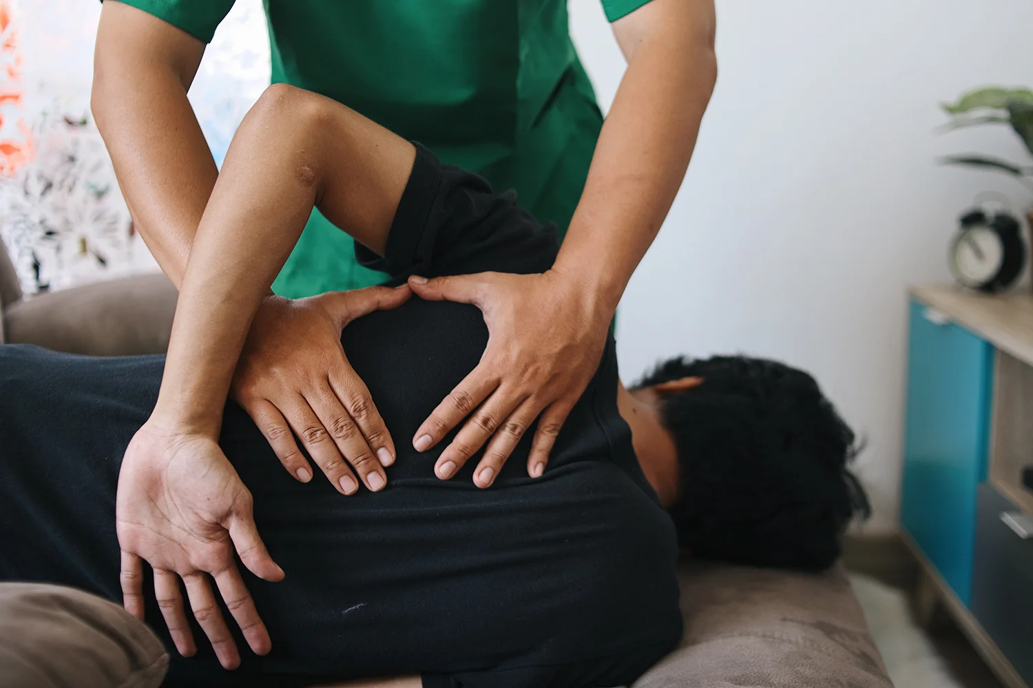relaxing massage for shoulder pain
